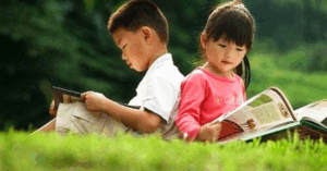 4 việc cha mẹ không nên ngăn cản trẻ: Khơi dậy trí tuệ cảm xúc.