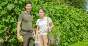 Chàng trai Nhật chinh phục cô gái Việt bằng chiêu 'chai mặt