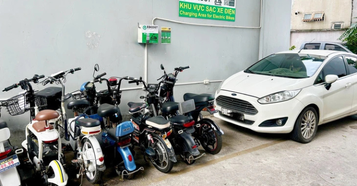 Giảm xe xăng, tăng xe điện: Hạ tầng trạm sạc phải đi trước