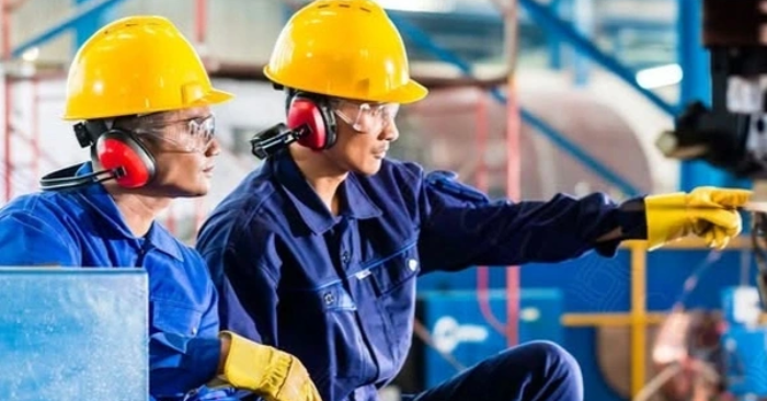 Lao động Việt hưởng lợi lớn từ “tấm vé phi lợi nhuận”