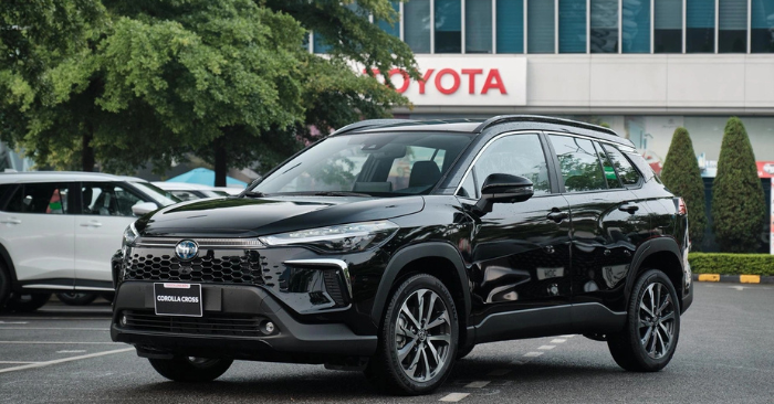 Toyota lắp ráp xe hybrid, thị trường ô tô Việt sôi động trở lại