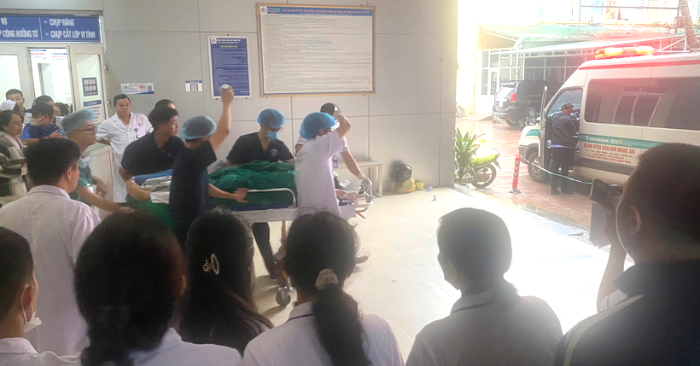 Bạo lực y tế Nghệ An: Đâm 5 người ở Sản Nhi, công an bắt giữ