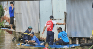 Nỗ lực tìm bé 4 tháng tuổi nghi lạc kênh An Giang