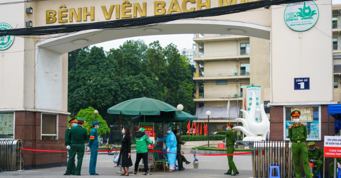 Tái cấu trúc y tế với sáp nhập bệnh viện E