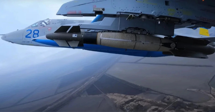 Ukraine dùng UAV laser để tăng độ chính xác hỏa lực