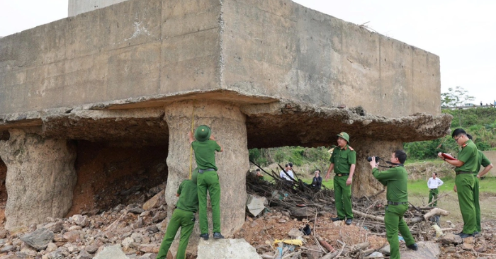 cầu Sông Lô Phú Thọ