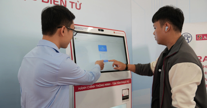 Ki-ốt thông minh rút ngắn chứng thực còn 5 phút