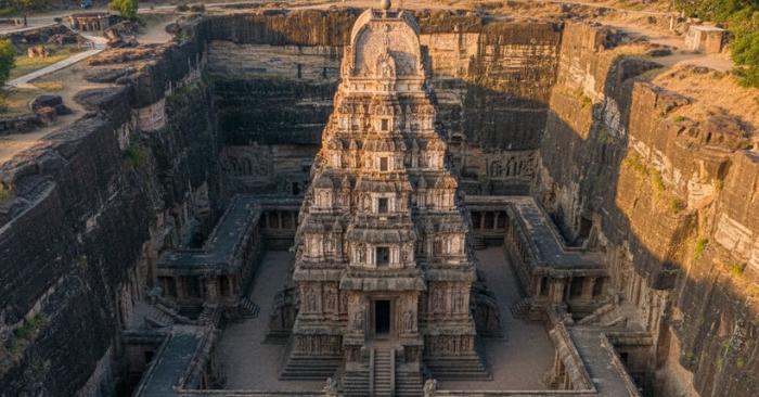 đền Kailasa