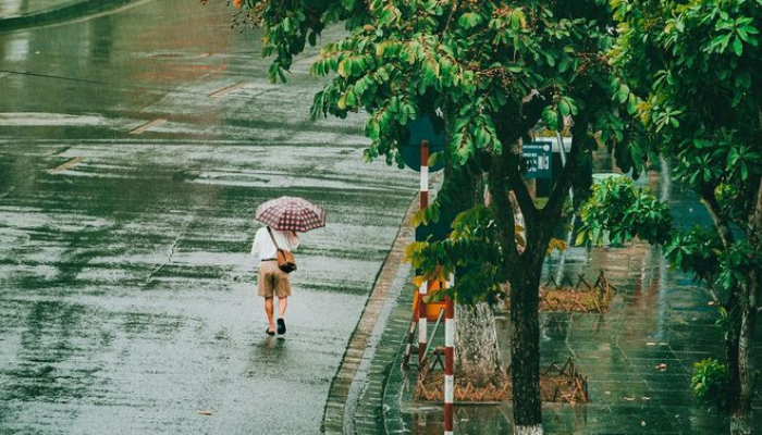 Vì sao Hà Nội xuất hiện nồm ẩm trái mùa?