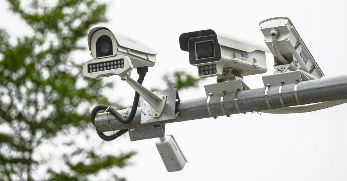Ngày đầu vận hành camera AI, giao thông Hà Nội chuyển biến rõ rệt