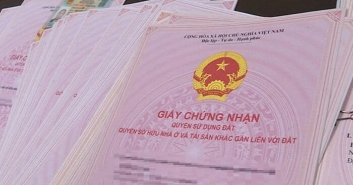 Giả Danh Cán Bộ Làm Thủ Tục Đất Đai: Người Dân Cần Cảnh Giác