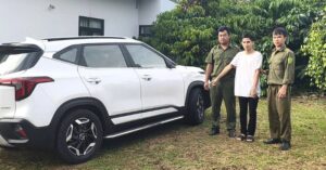 Nghi phạm trộm ô tô bị công an mật phục bắt giữ
