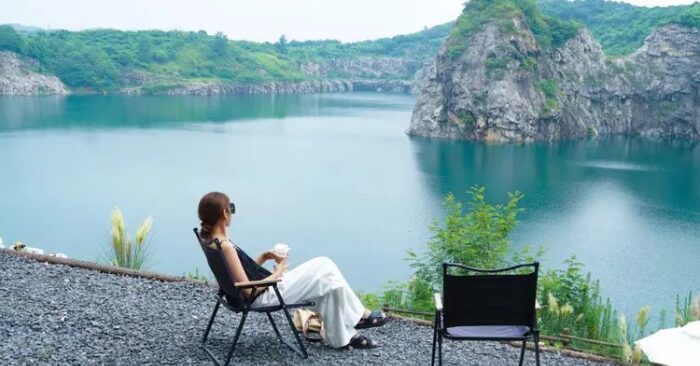 Chỉ cần quan sát trang phục, bạn có thể nhận ra lối sống, thái độ và chiều sâu nội tâm của một người
