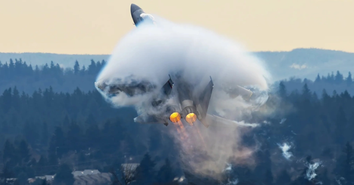 Tiêm kích F-15EX