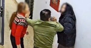 Đánh hàng xóm ở chung cư Hà Nội: Nạn nhân không bị tổn hại sức khỏe