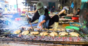 Làng cá nướng Cửa Lò hối hả vào vụ thực phẩm Tết