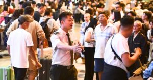 Sân bay Tân Sơn Nhất thiết lập kỷ lục vận chuyển mới ngày mùng 6 Tết