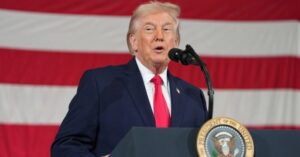 Trump thăm Venezuela
