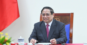 phát triển trung tâm tài chính quốc tế.