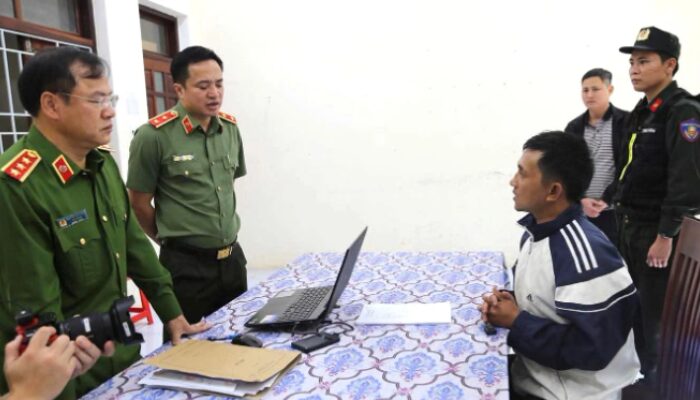 Bắt hai nghi phạm cướp ngân hàng
