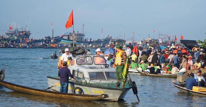 tai nạn thuyền trên phá Tam Giang