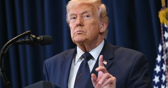Mỹ tiêu diệt hơn 90 mục tiêu trên đảo Kharg, Trump nói Iran muốn thỏa thuận