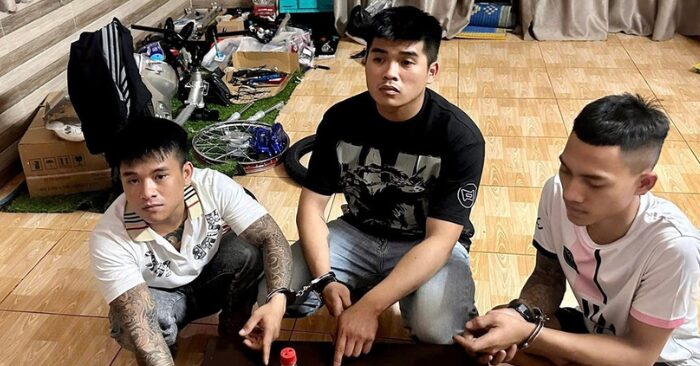 Gia Lai: Phá tụ điểm bay lắc thu giữ súng đạn tại nhà,