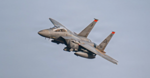 Tiêm kích f-15e mỹ bị phòng không kuwait bắn rơi do sai sót hiệp đồng