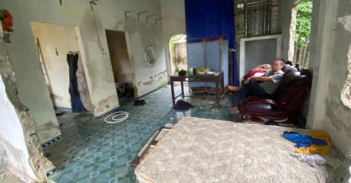 Nhóm học sinh hành hạ người đàn ông tại Huế bị xử phạt