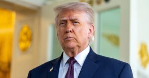 Tổng thống Trump công bố lệnh ngừng bắn 10 ngày tại Trung Đông