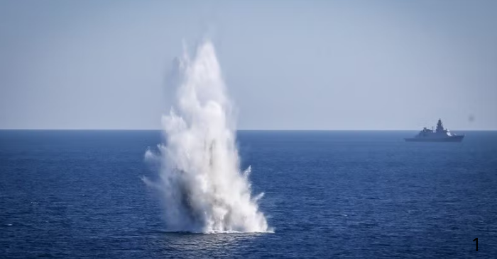Ý quét thủy lôi eo biển Hormuz