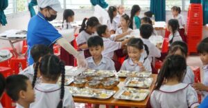 Suất ăn học đường: TPHCM kiểm tra 317 cơ sở sau vụ thịt bẩn
