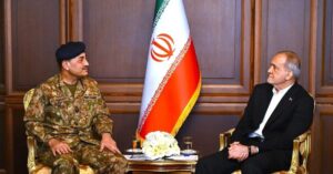 Tình hình Trung Đông: Iran tính mở eo biển trước đe dọa từ Mỹ
