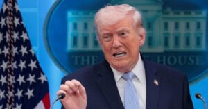 Tối hậu thư của Trump cho Iran: Áp lực quân sự gia tăng mạnh mẽ