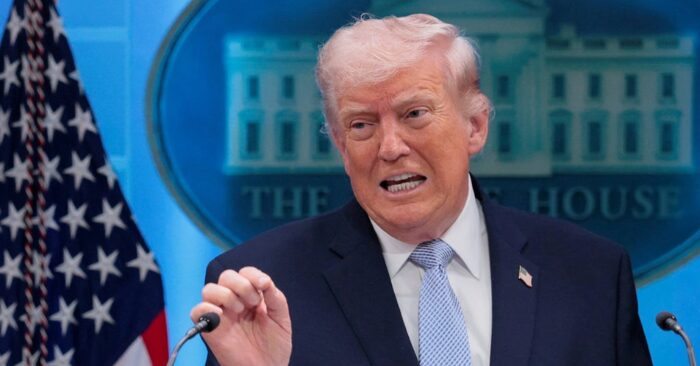 Tối hậu thư của Trump cho Iran: Áp lực quân sự gia tăng mạnh mẽ
