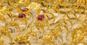Giá vàng SJC: Người mua lỗ nặng 15 triệu đồng sau một tháng