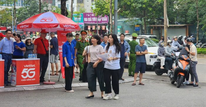 Thi tuyển sinh lớp 10 tại Hà Nội