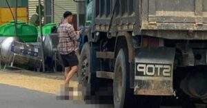 Phơi lúa trên đường và những hệ lụy đau lòng tại Hà Tĩnh