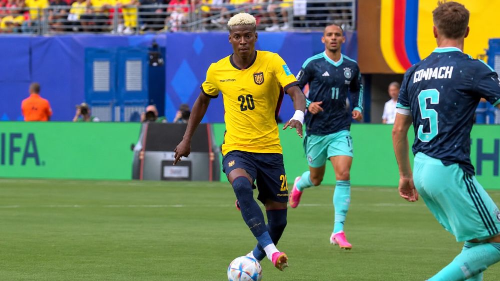 Xếp hạng World Cup 2026 mới nhất: Ecuador giành vé vào vòng tiếp theo sau chiến thắng trước Đức, cục diện bảng E dần ngã ngũ.