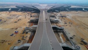 Kiểm soát chặt tiến độ sân bay Long Thành, đẩy nhanh thi công các hạng mục trọng điểm để bảo đảm mục tiêu hoàn thành dự án.