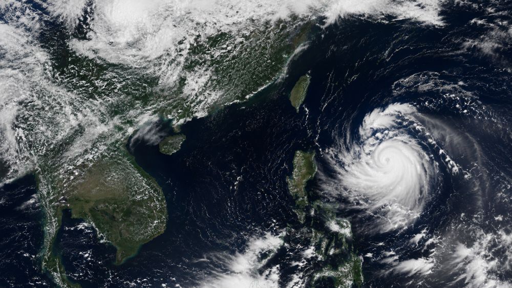 Bão Mekhala có thể mạnh lên cấp siêu bão, giật trên cấp 17 khi di chuyển gần khu vực Philippines và hướng lên phía Nam Nhật Bản.