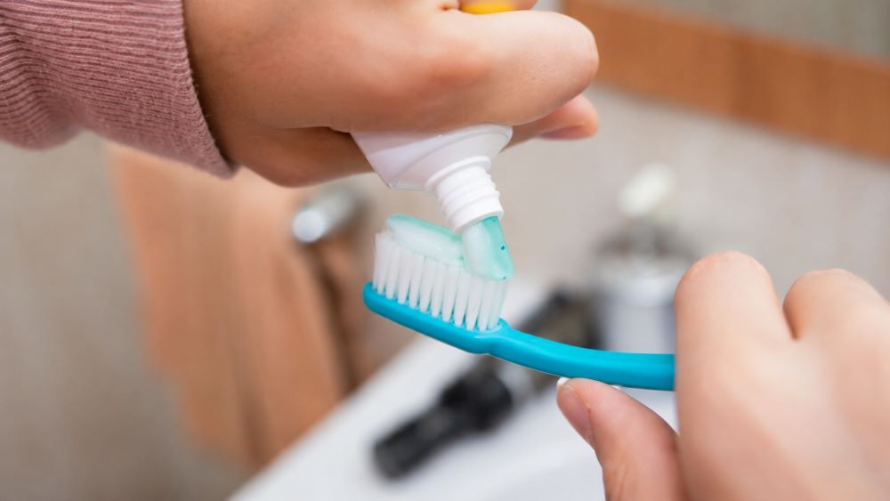Nên đánh răng trước hay sau khi ăn? Chuyên gia giải thích thời điểm phù hợp để bảo vệ men răng và chăm sóc răng miệng hiệu quả.
