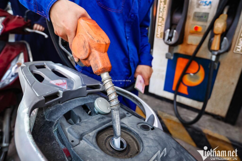 Sử dụng xăng sinh học E10