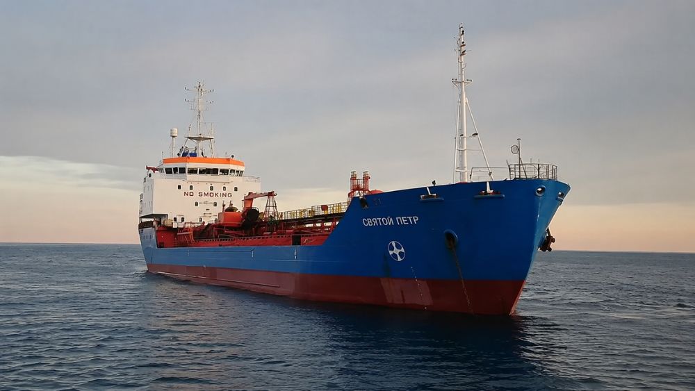 Cướp biển bắt tàu chở hóa chất ngoài khơi Somalia làm gia tăng lo ngại về an ninh hàng hải trên tuyến vận tải quốc tế.