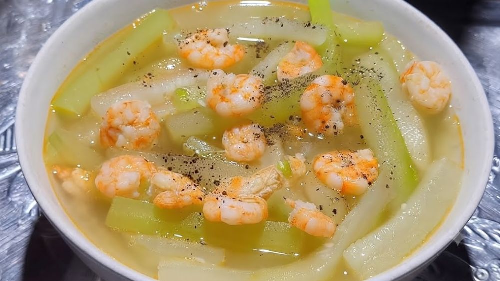 Khám phá ngay 5 món canh thanh mát, bổ dưỡng giúp làm sạch gan và bồi bổ thận hiệu quả từ những nguyên liệu quen thuộc trong gian bếp Việt. Xem ngay!