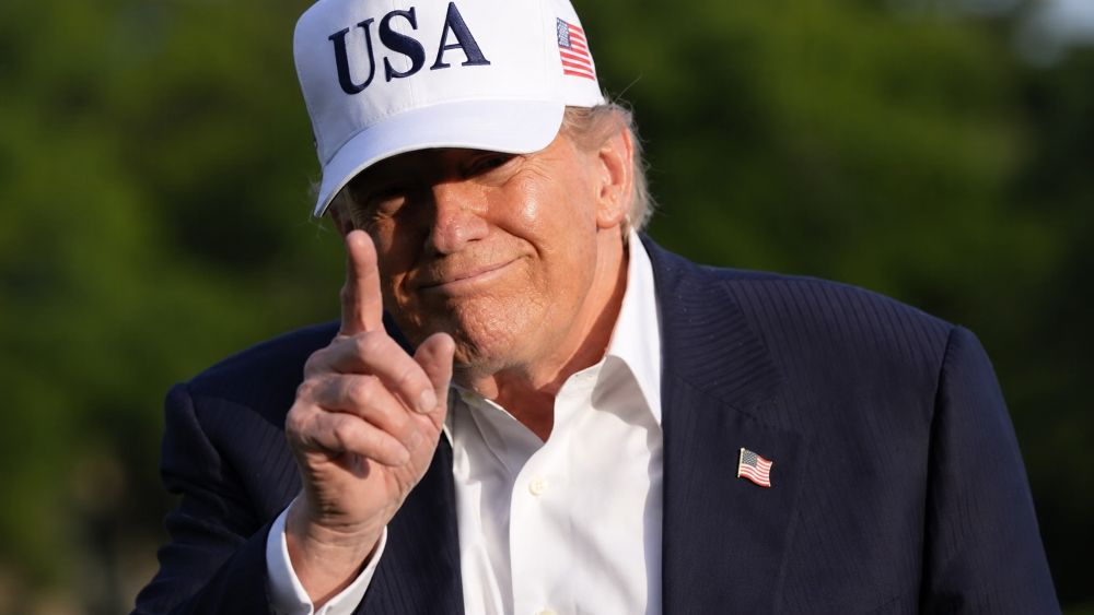 Ông Trump được cho là đã kiếm gần 1,2 tỷ USD từ tiền số, góp phần làm gia tăng đáng kể giá trị tài sản cá nhân.