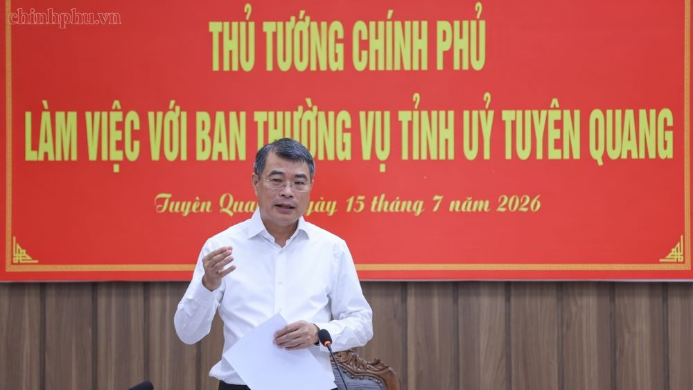 Thủ tướng Lê Minh Hưng yêu cầu làm rõ vụ điểm thi tại Tuyên Quang, đánh giá đây là vụ việc đặc biệt nghiêm trọng, thu hút sự quan tâm dư luận.