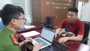 Công an bắt giữ Châu Chí Phước và 8 đối tượng liên quan đường dây giao dịch hơn 200 tỷ đồng, hé lộ nhiều tình tiết đáng chú ý.