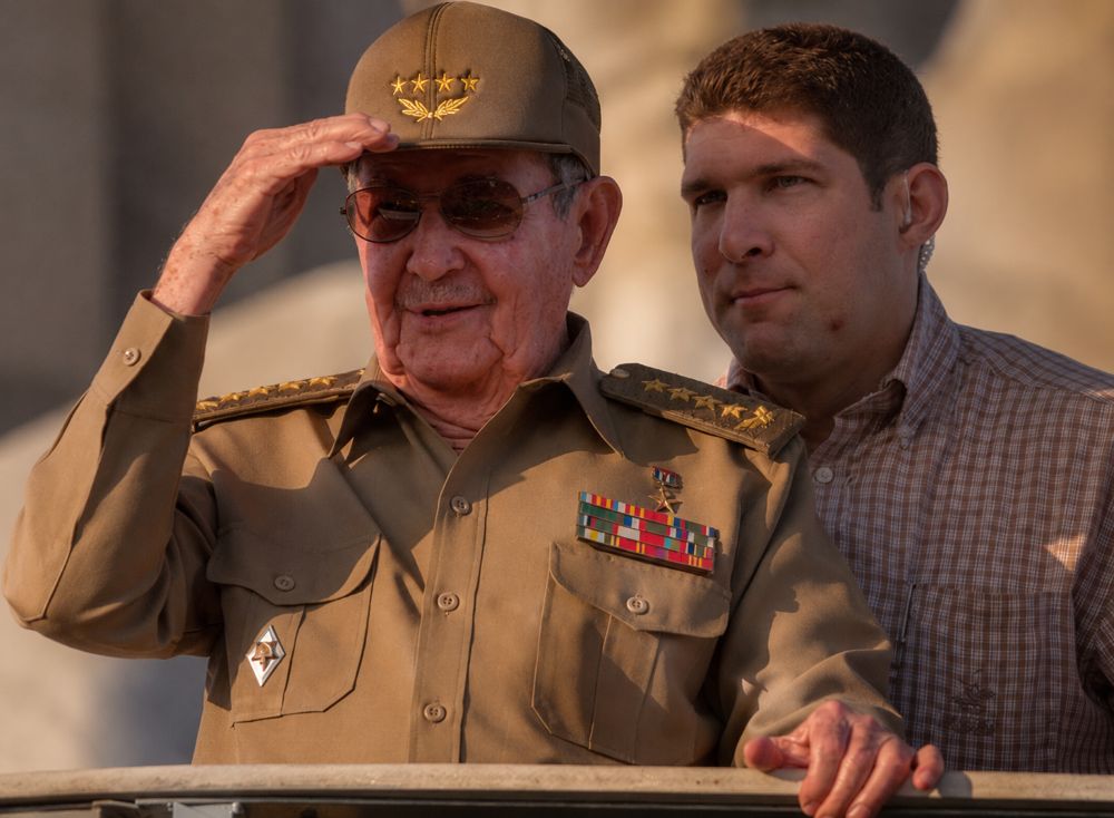 Cháu nội ông Raúl Castro lần đầu lên tiếng, tuyên bố sẵn sàng đàm phán với ông Trump, thu hút sự quan tâm quốc tế.