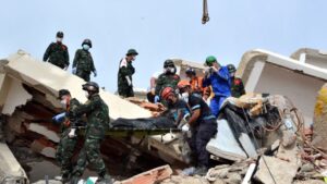 Đoàn cứu hộ Việt Nam hoàn thành nhiệm vụ tại Venezuela, phối hợp tìm kiếm và bàn giao 57 nạn nhân cho chính quyền sở tại.